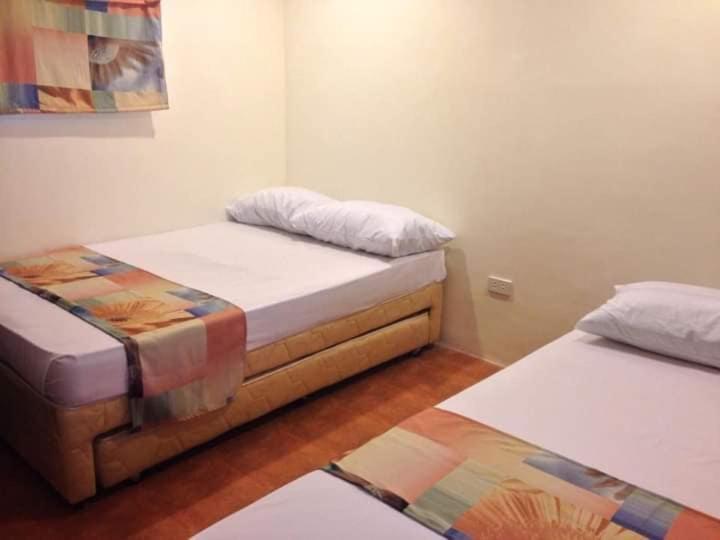 Miami Heat Beach Resort Morong  Ngoại thất bức ảnh
